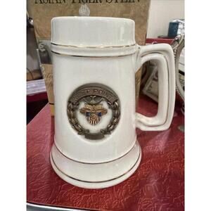 West Point Heraldo Mug Gold Trim